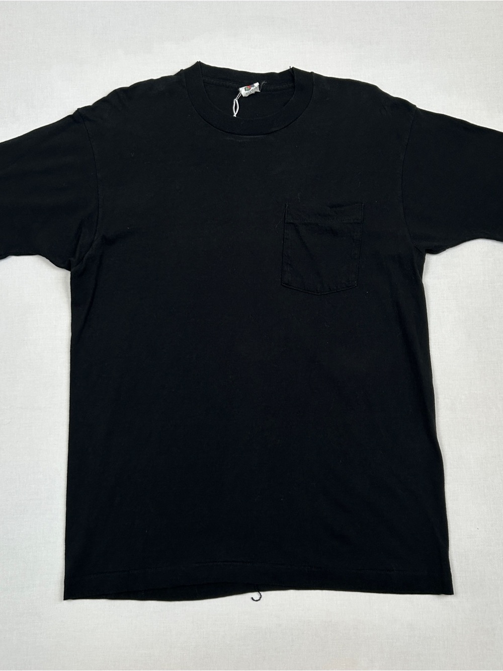Vintage 90s Fruit Of The Loom Black Pocket Tee